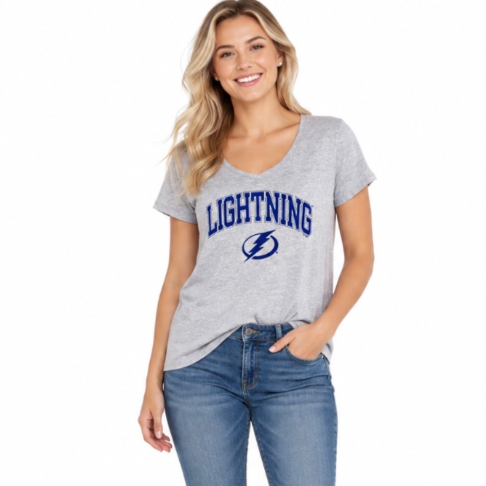 Tampa Bay Lightning Womens T Shirt Size Large Gray V Neck Short Sleeve New